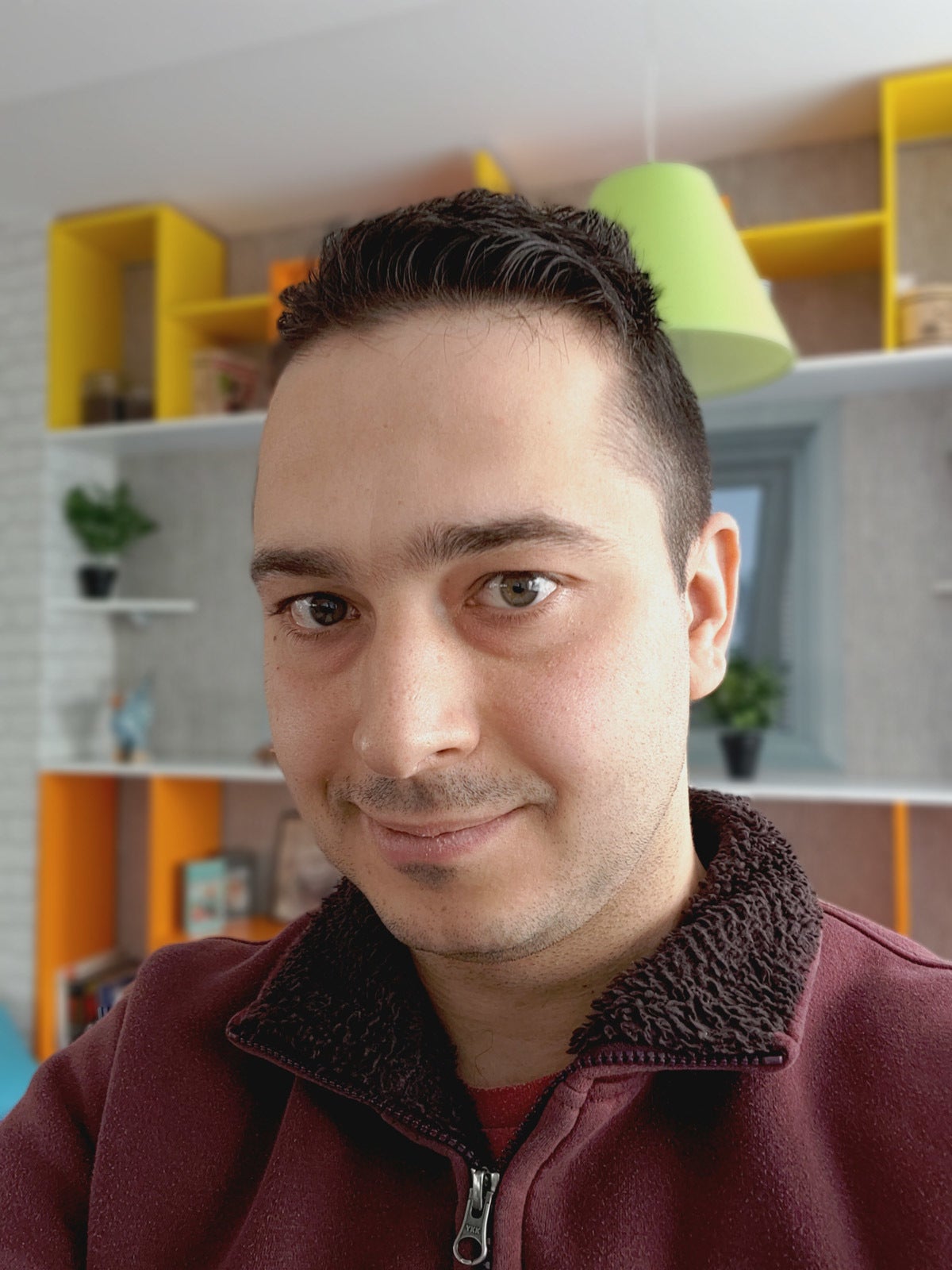 Selfie portrait - The LG G8 ThinQ camera flaunts extra tricks for the next-level social photog