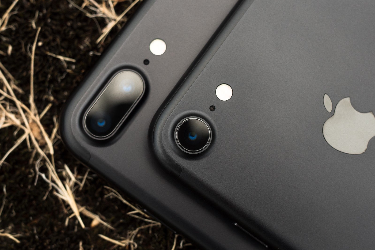 Here&#039;s the 2019 iPhone XI camera bump up close and detailed