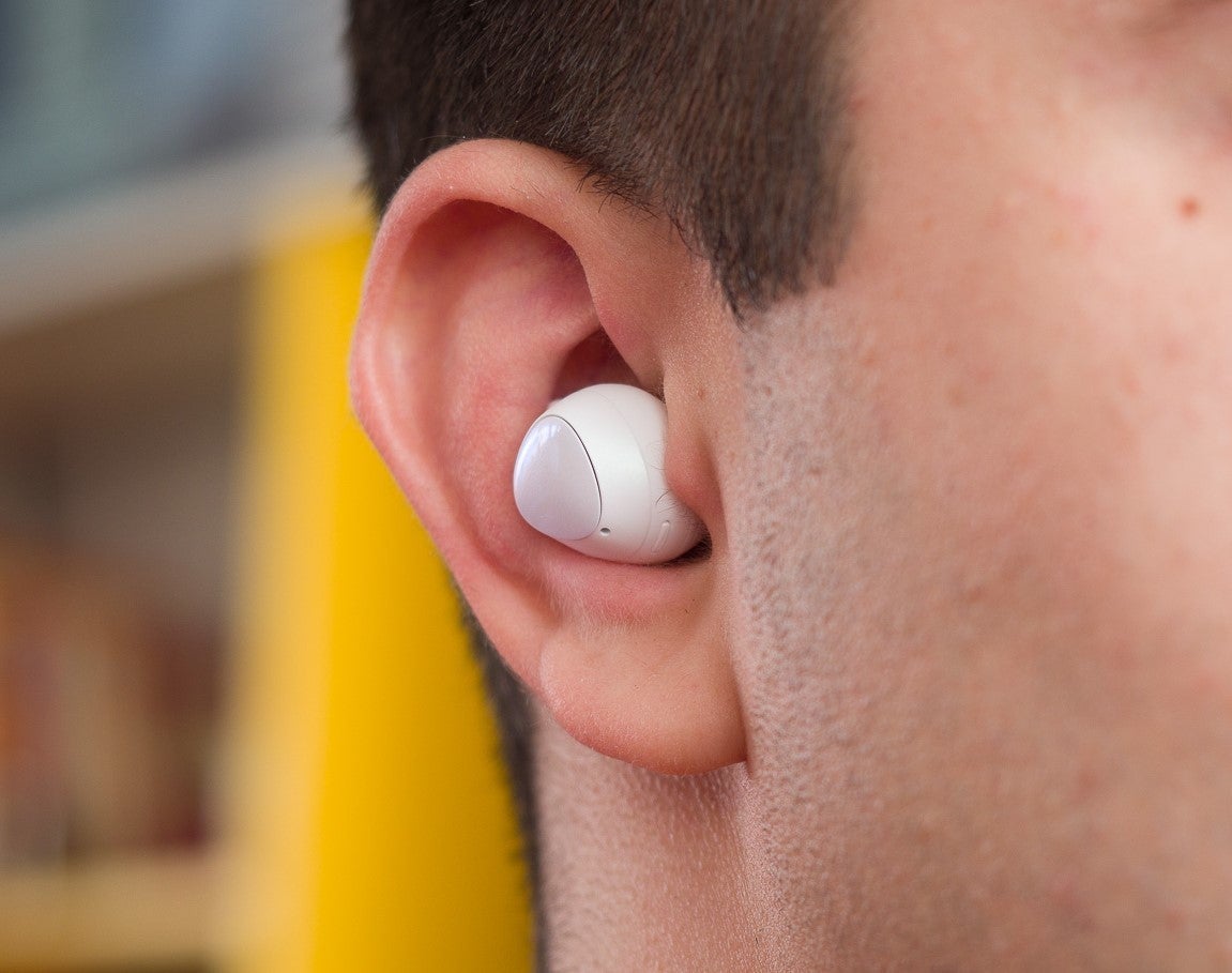 Are wireless earphones safe?