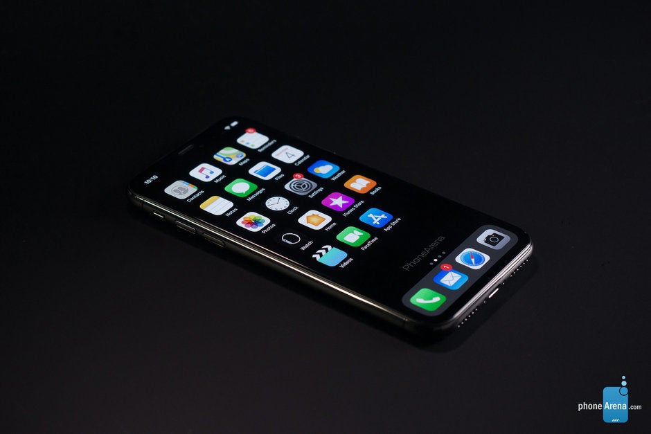 Who's ready to go dark? Not iPhone SE owners, allegedly - Don't panic yet, but iOS 13 might not come to the iPhone SE, iPhone 6 and 6 Plus
