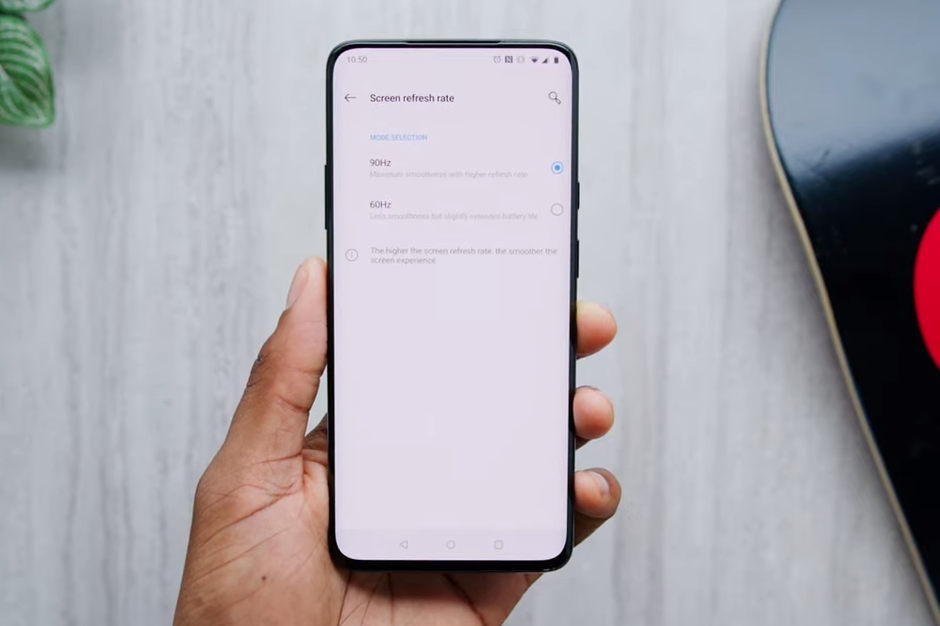 They see me scrollin' they hatin': what the 90Hz OnePlus 7 Pro screen means for you
