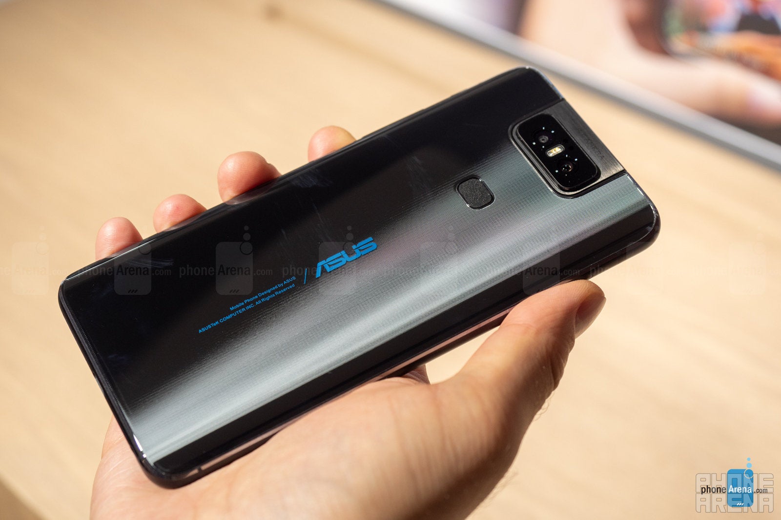 The Asus ZenFone 6 is big and chunky but lasts forever - Living with a huge, 5000mAh-battery phone, and why 1000-dollar phones don't have one