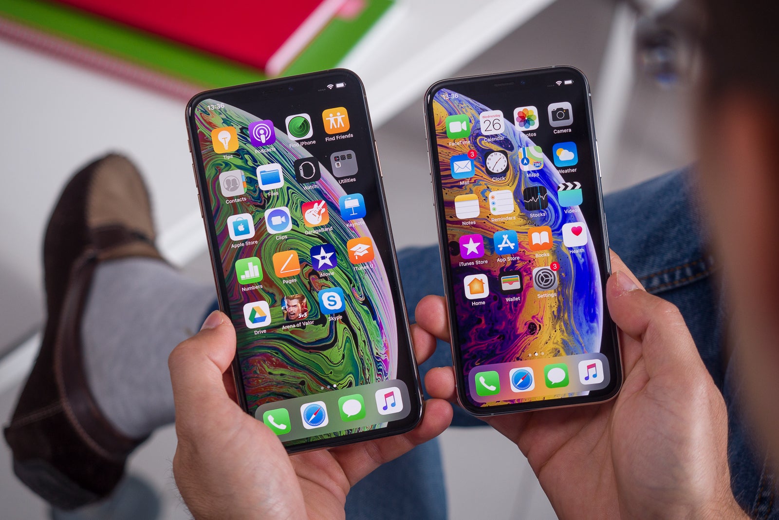 iPhone XS & XS Max - Apple to cut iPhone production as it prepares for iPhone 11 launch