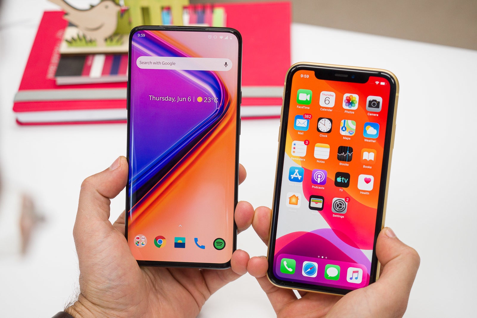 OnePlus 7 Pro with its AMOLED screen on the left, iPhone XR with an LCD screen on the right - Is the OnePlus 7 Pro display hurting your eyes? You're not the only one (but there is a fix!)