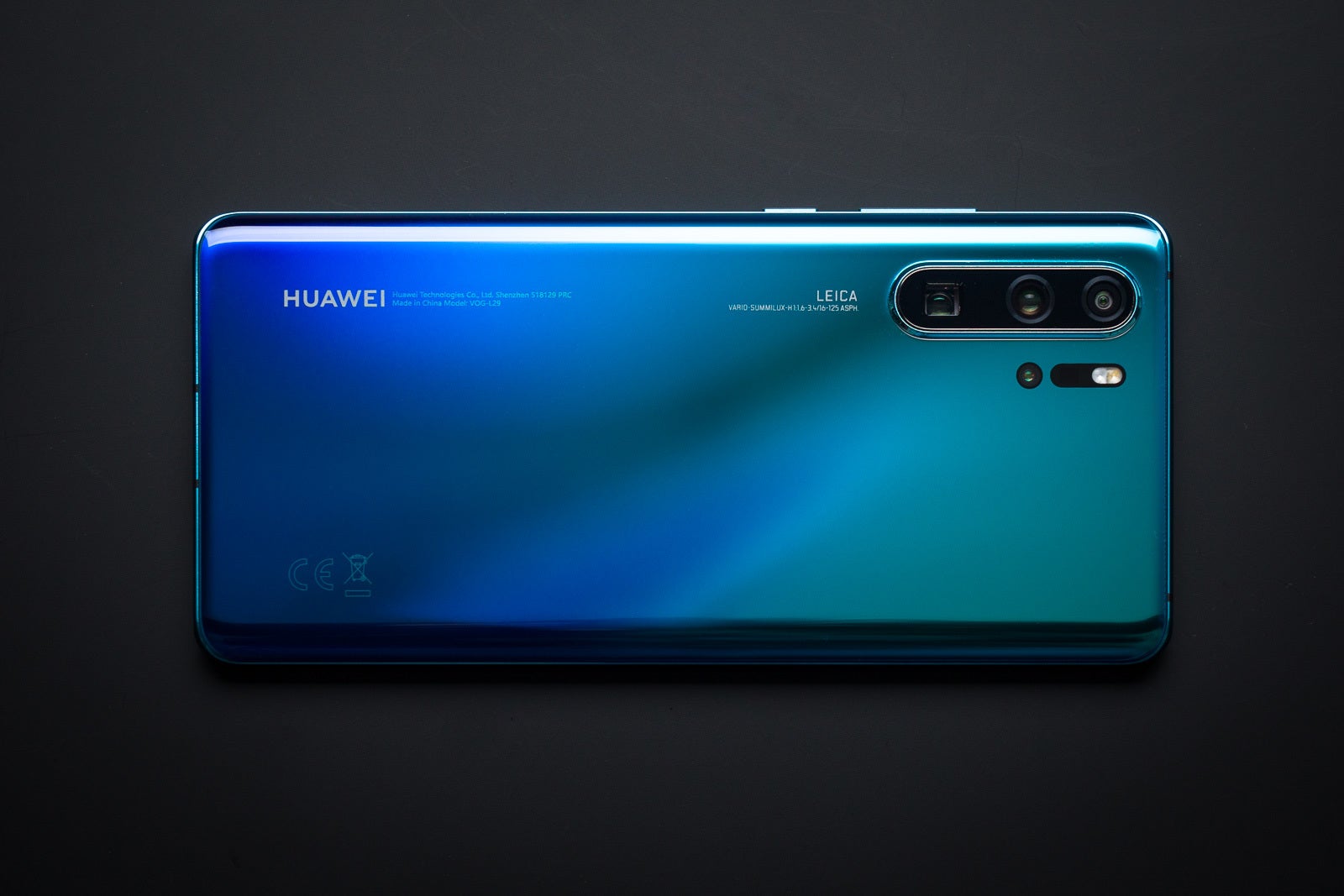 The P30 Pro is the current apogee of Huawei's design - Top companies reveal to us the twisty path of smartphone design