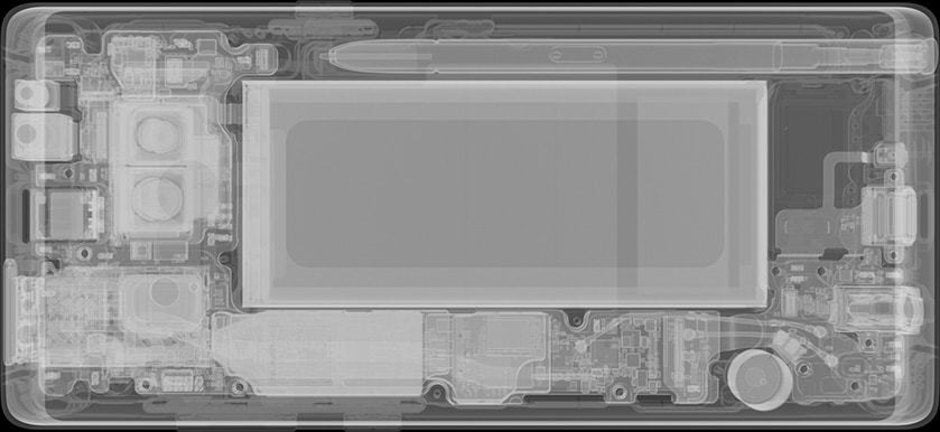 Sweet lord, the S Pen takes up A LOT of space! Galaxy Note 8, image courtesy of iFixit - Samsung should kill the S Pen