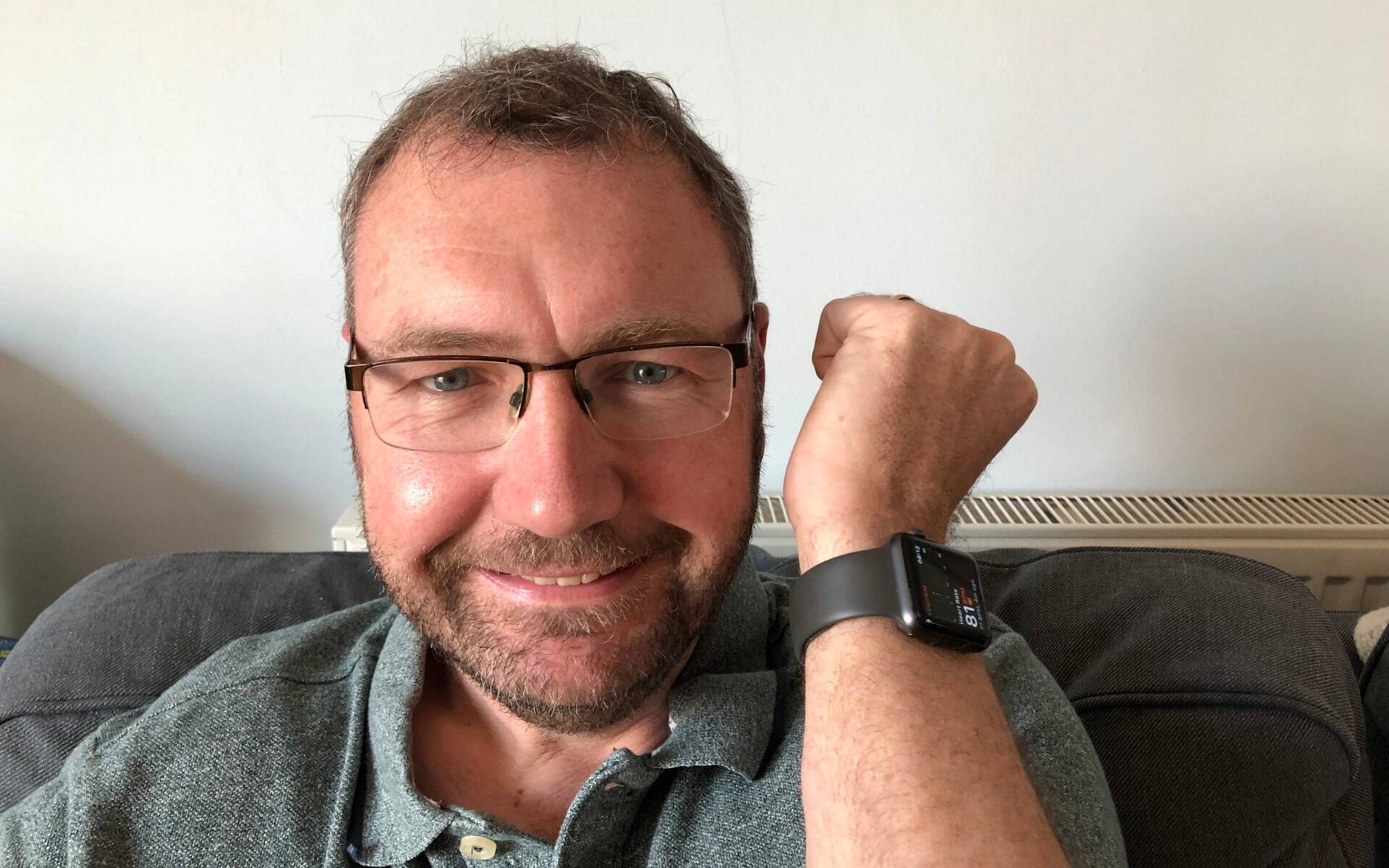 Paul Hutton and the Apple Watch that saved his life - Unusual reading on the Apple Watch saves a man's life
