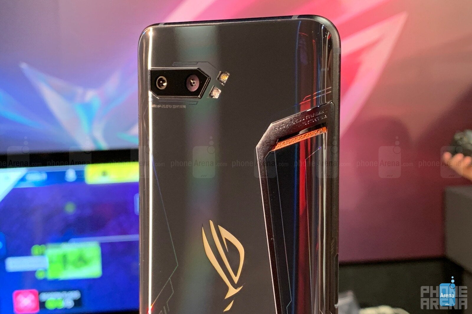 Asus ROG Phone 2 is a ridiculously powerful Android phone with Snapdragon 855 Plus and air cooling [hands-on]