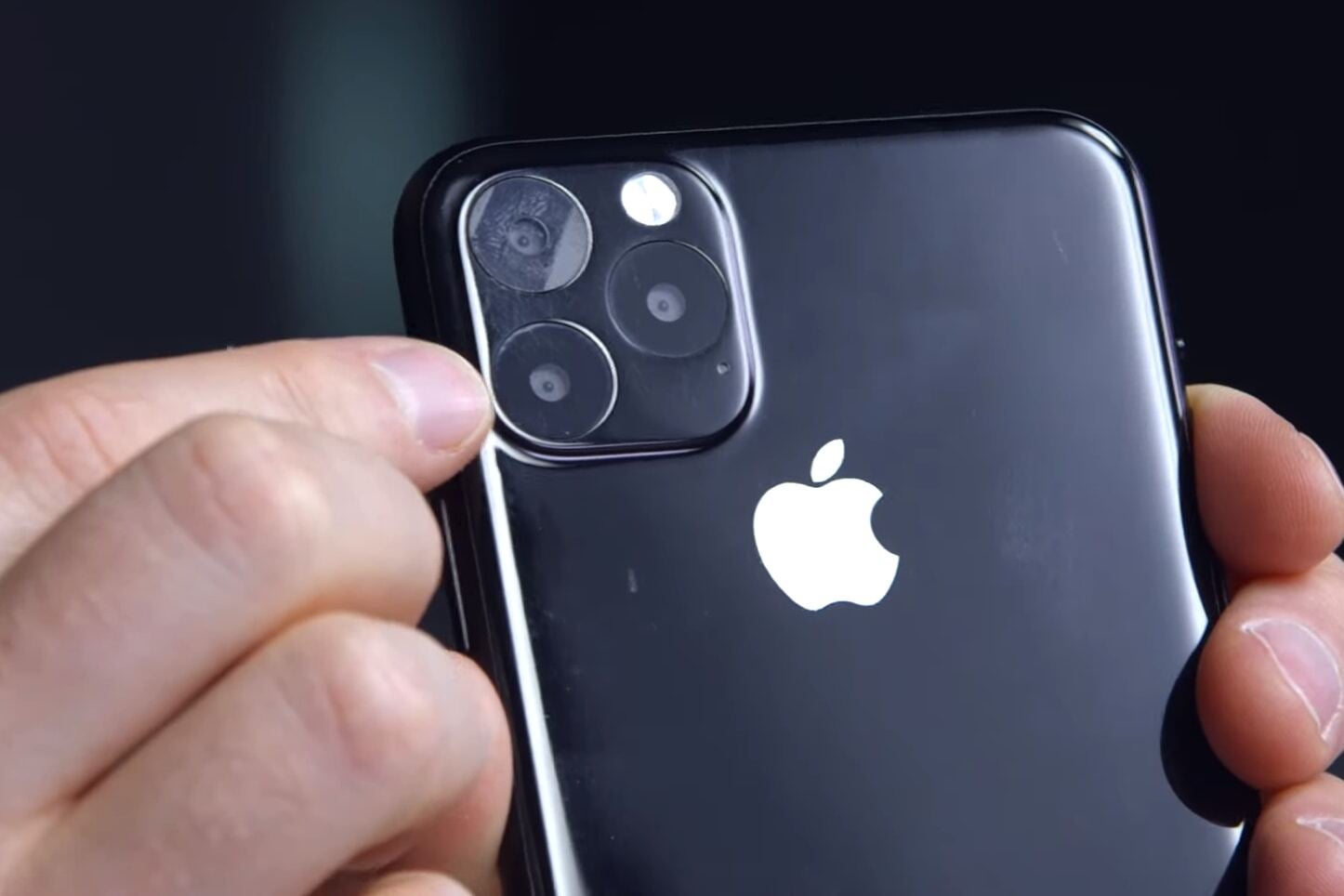 iPhone 11 Max dummy unit - The iPhone 11&#039;s release date may have been accidentally revealed