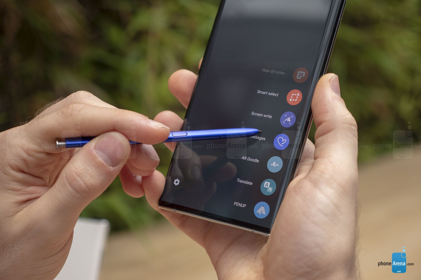 Samsung Galaxy Note 10/10+ are Android refined to perfection, but no great risks taken (hands-on)