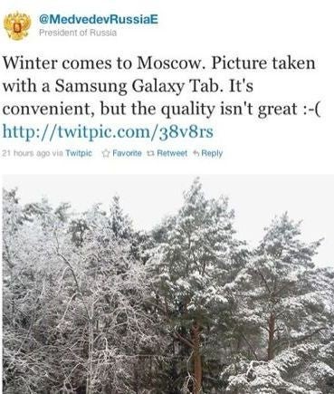 Russian President Dmitry Medvedev disses the Galaxy Tab&#039;s camera