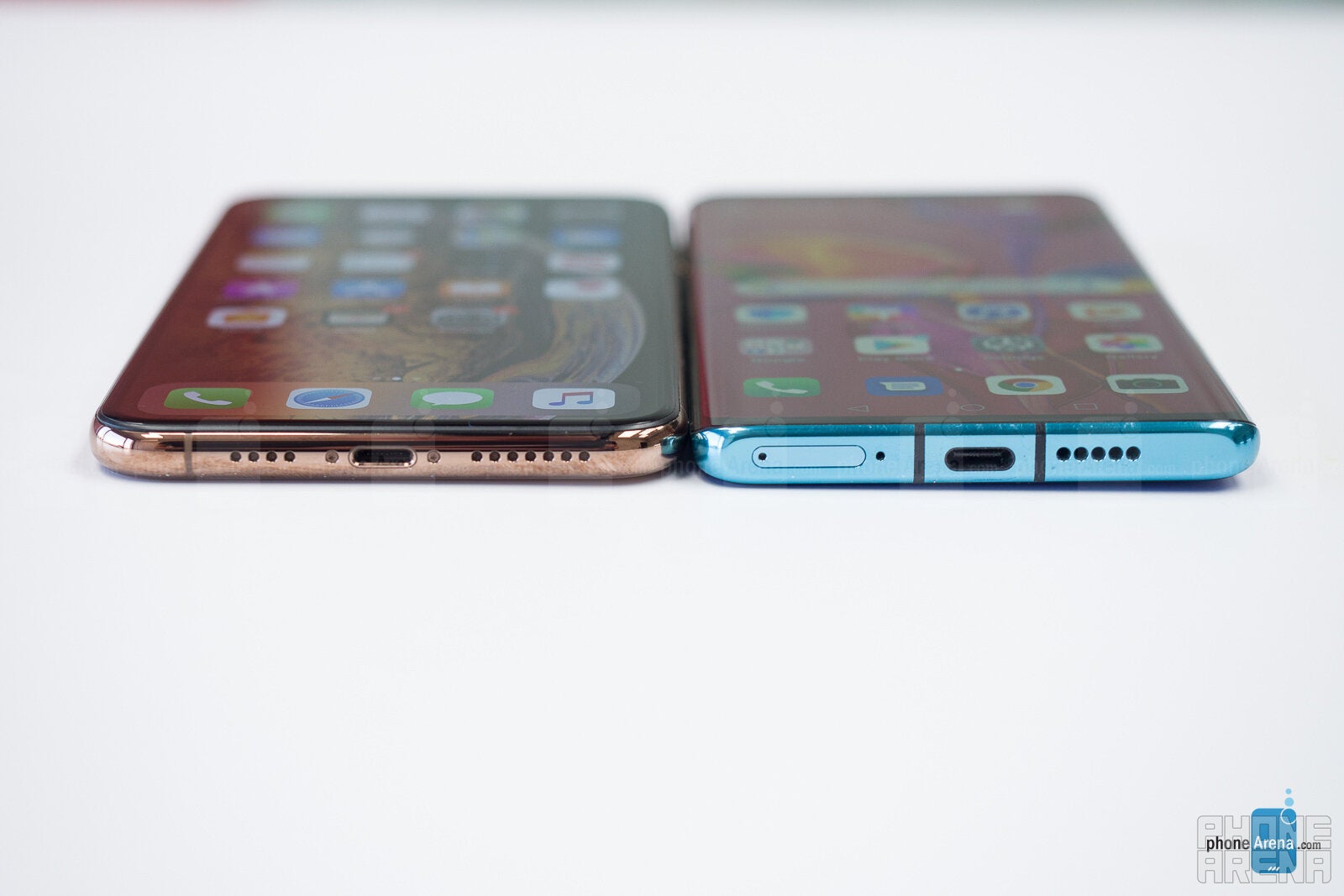 Apple iPhone XS Max vs Huawei P30 Pro