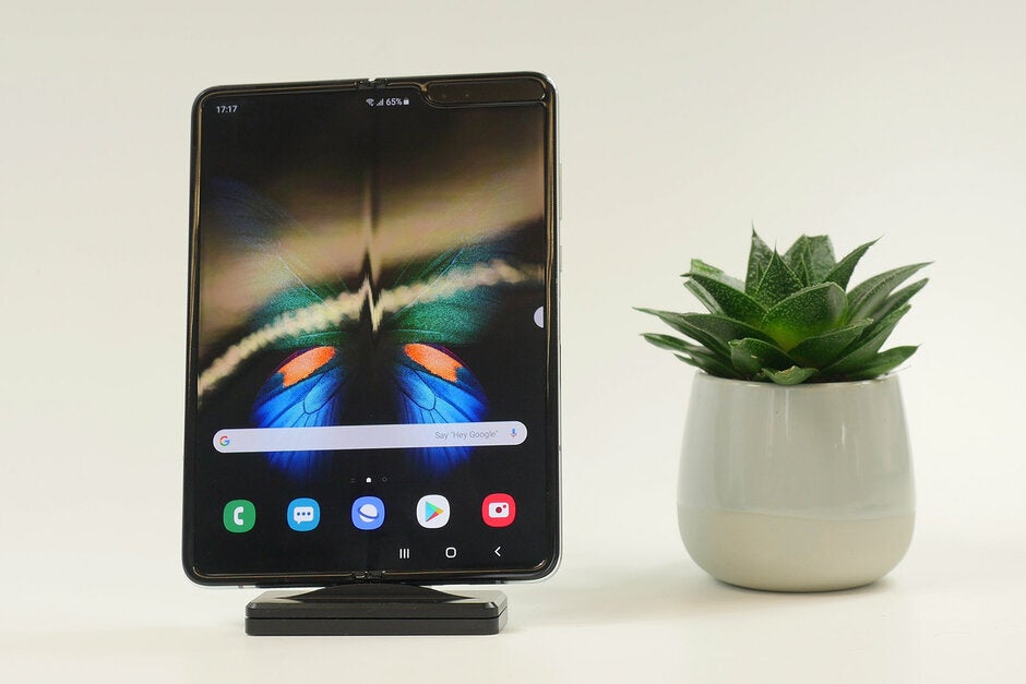 Samsung Galaxy Fold Preview: the Future Phone is now fixed
