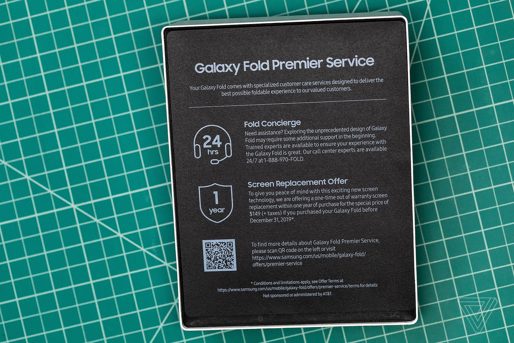 Samsung gives out instructions to Galaxy Fold users - Samsung to give Galaxy Fold owners a one-time break on a screen replacement