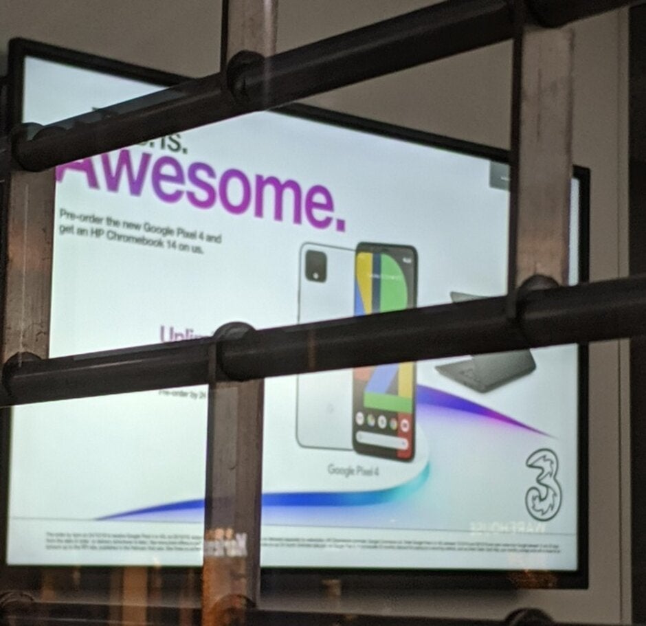 Billboard in the U.K. promotes Three's pre-order deal for the Google Pixel 4 line - Orange Google Pixel 4 said to be a limited pre-order exclusive