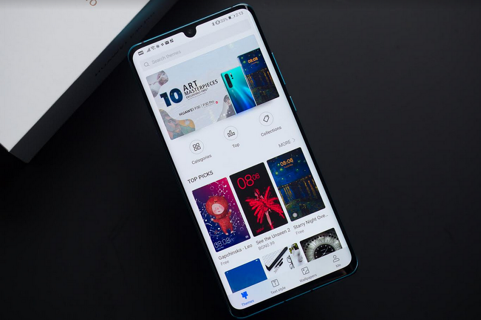 The Huawei P30 Pro also runs the Google Play Services version of Android - Huawei Mate 20 Pro owners are getting something that Mate 30 Pro owners can only dream about