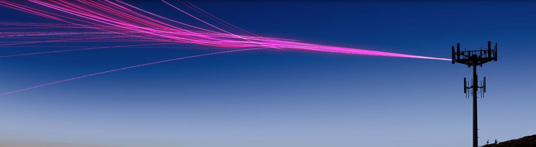 T-Mobile has been heavily promoting its low-band 600MHz signal - T-Mobile has its 600MHz signal available here just in case ET needs to "phone home"
