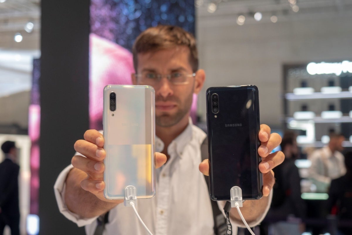 Samsung Galaxy A90 5G - Galaxy S10 Lite buzz grows even louder with detailed camera specs
