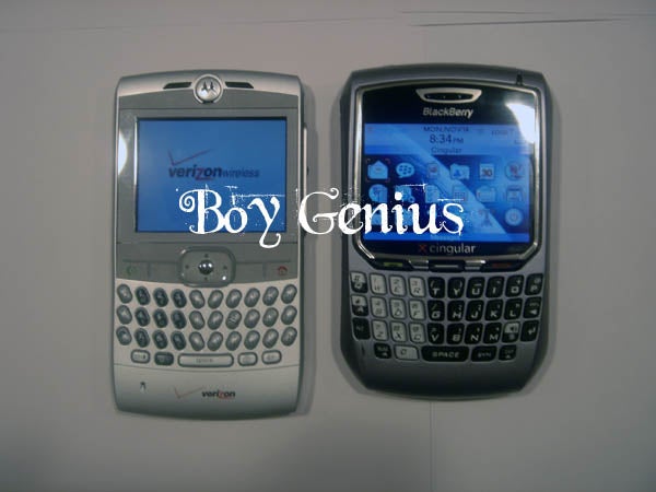 Motorola Q shown with Verizon branding