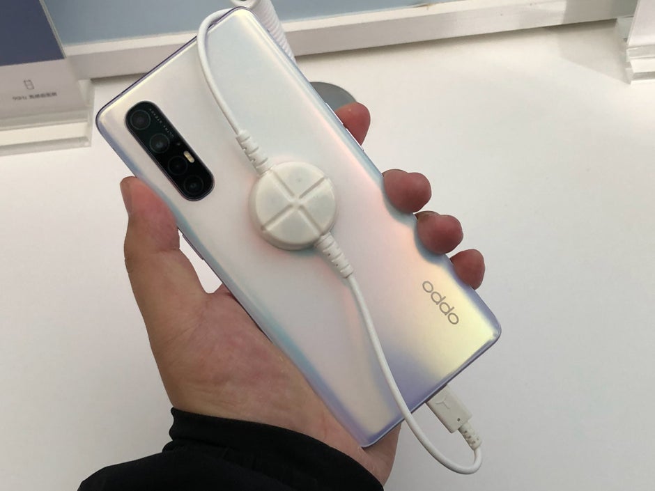 Picture shows the rear view of an Oppo Reno3 Pro 5G with a quad-camera setup. The front of the phone can be seen at the top of this article - Live photos leak showing the Oppo Reno3 5G and the Oppo Reno3 Pro 5G