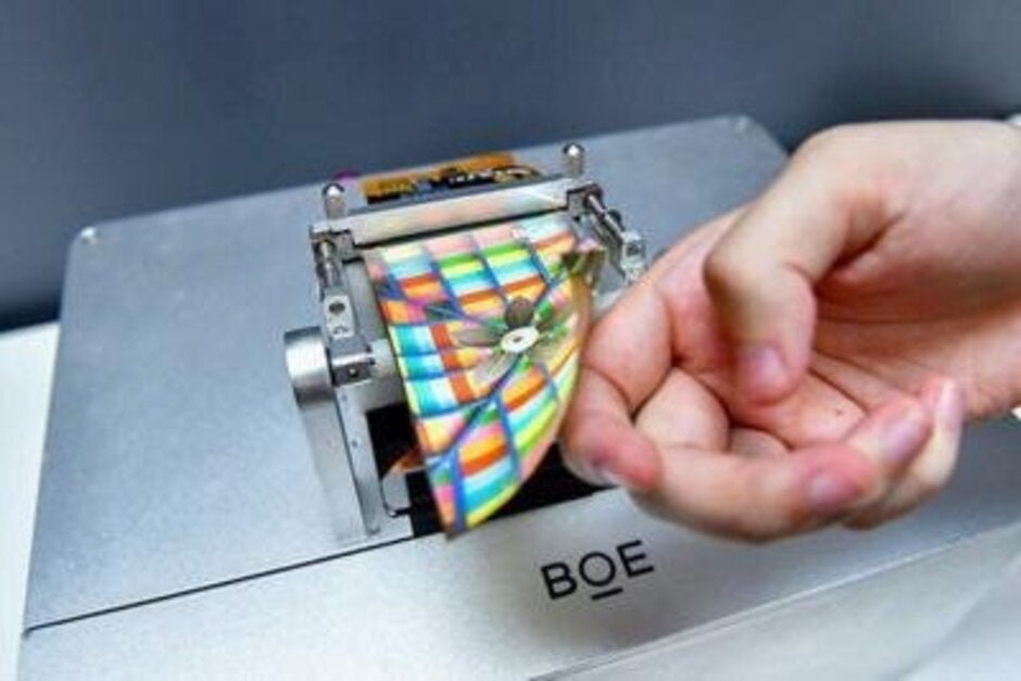 BOE's flexible OLED panel has reportedly been approved by Apple for use on the 2020 iPhone - Apple will reportedly start to phase out Samsung as a supplier of this major iPhone part