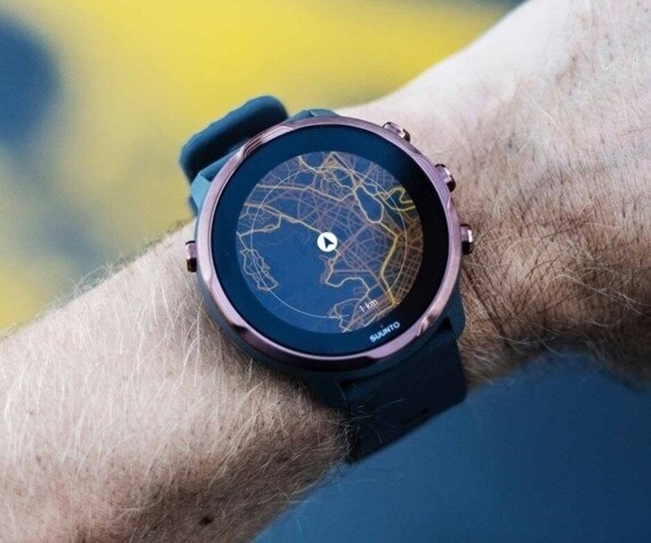 Suunto 7 is a new Wear OS smartwatch that features offline maps