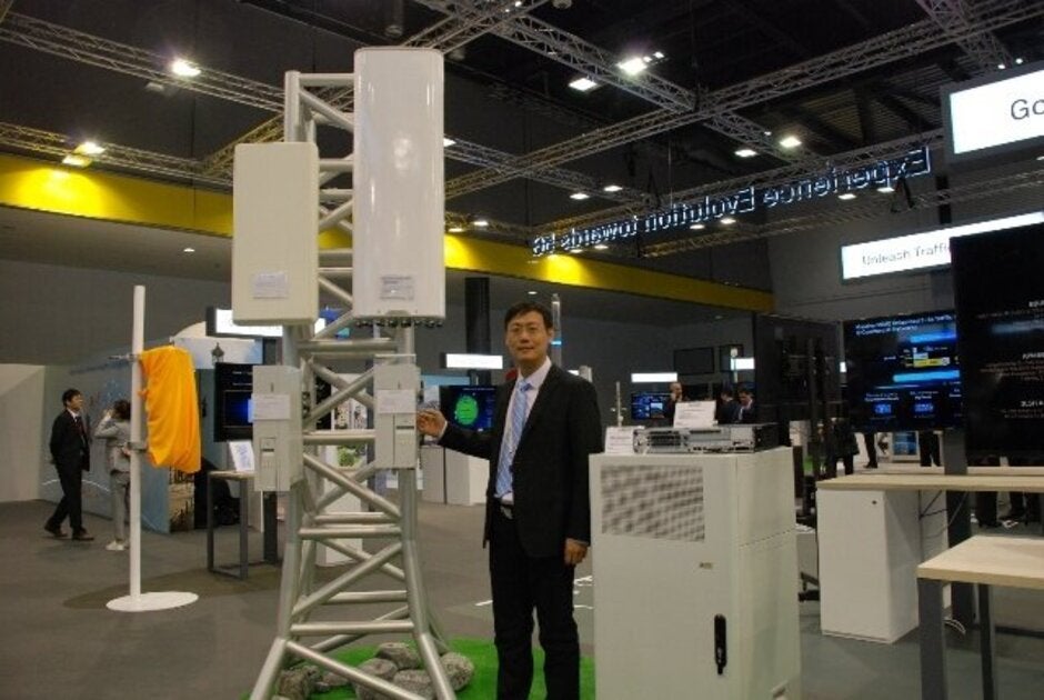 Photograph of a Huawei 5G base station - The Brits decide: Huawei gear to be used in country's 5G networks