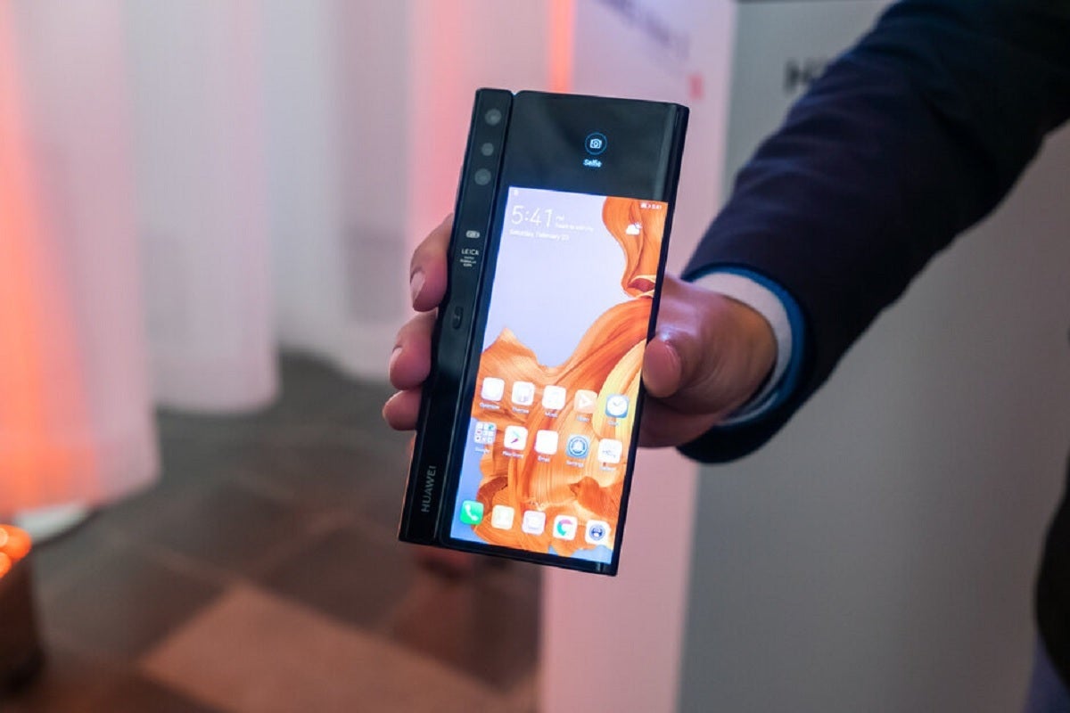 The foldable Huawei Mate X - Patent application reveals how Huawei will copy Samsung with the Mate X2