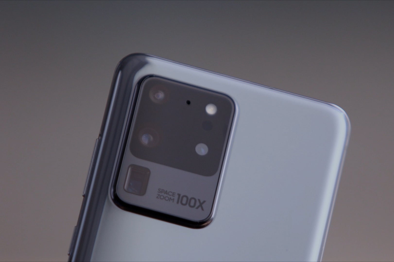 Samsung Galaxy S20 Ultra: camera, price, release, hardware, 5G, and everything that&#039;s Ultra about it!