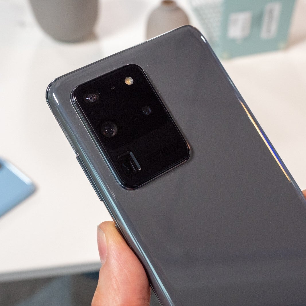 Samsung Galaxy S20 Ultra 5G vs Note 10+: specs, size and design comparison