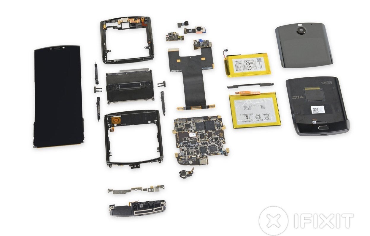 The disassembled Motorola Razr - iFixit tears down the Motorola Razr, gives it the worst possible score for repairability