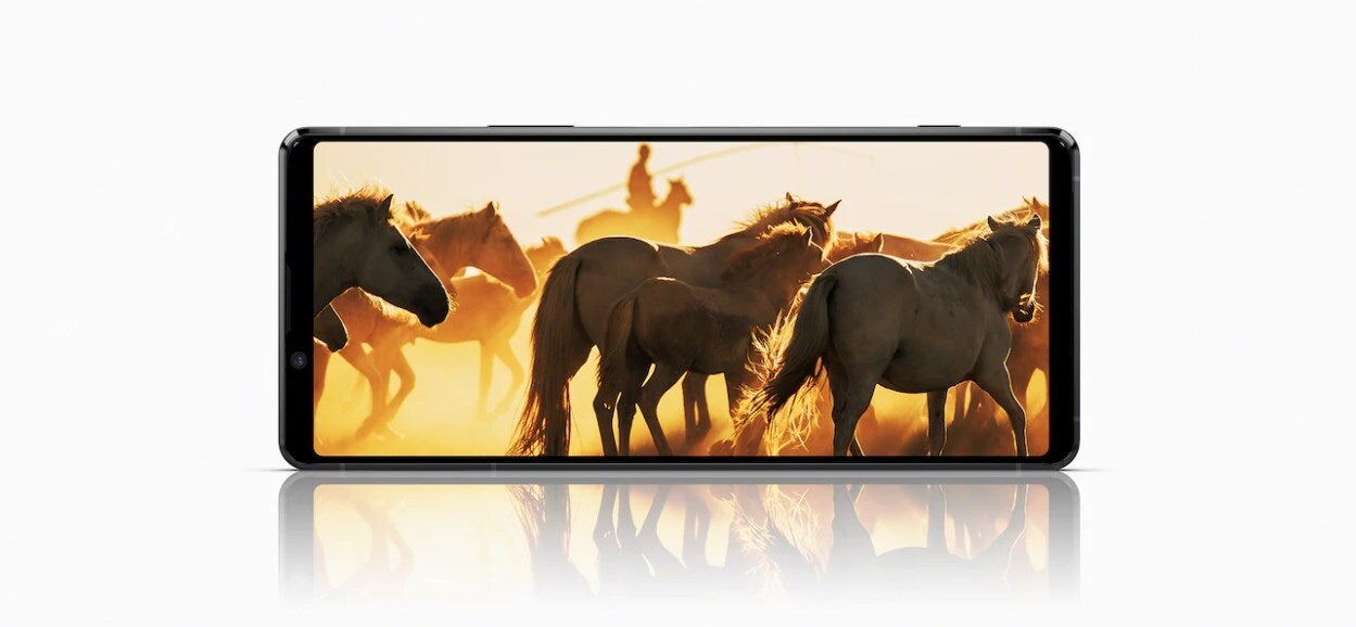 5 phones with the worst names of the past year