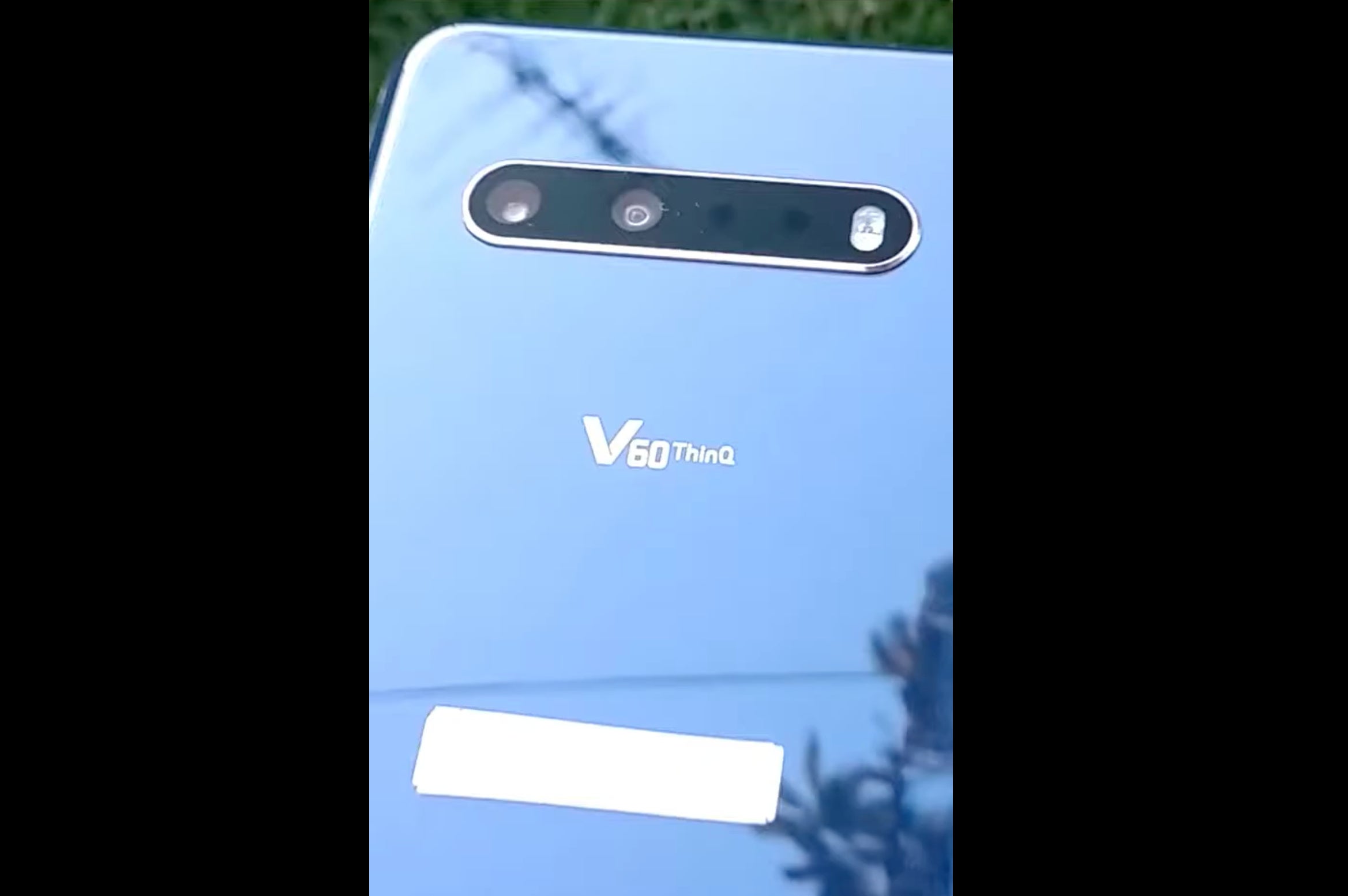 LG V60 leaks in the flesh and what is up with those cameras?