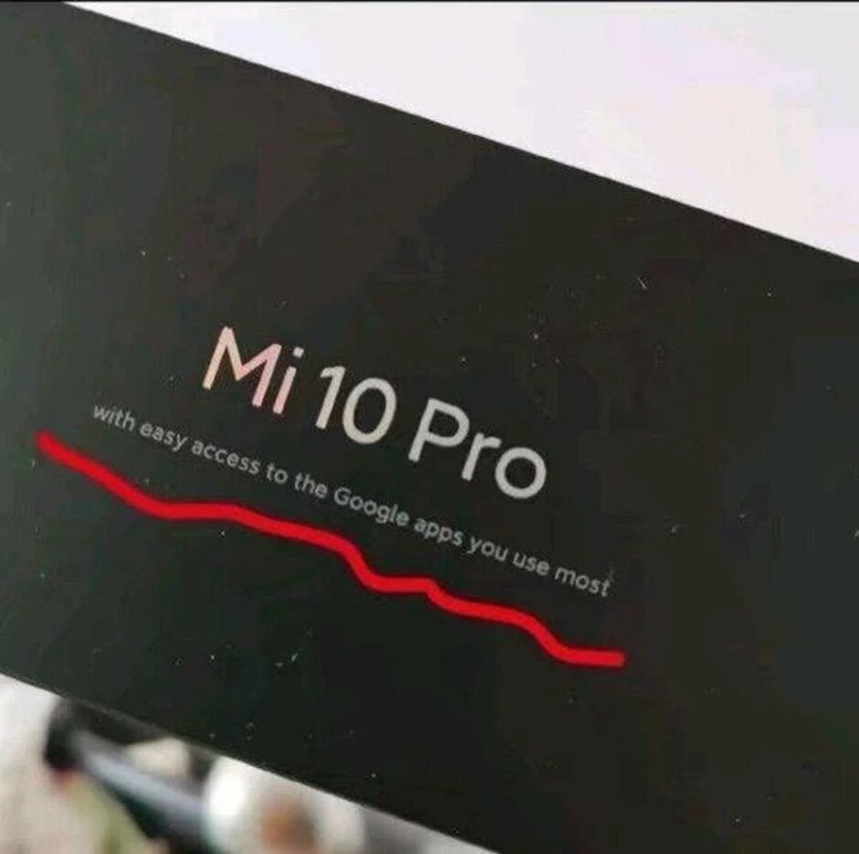 The retail box for the global version of the Mi 10 Pro features a message aimed at Huawei&#039;s customers outside of China - Retail box for the 5G-enabled global Xiaomi Mi 10 Pro has a special message for Huawei fans