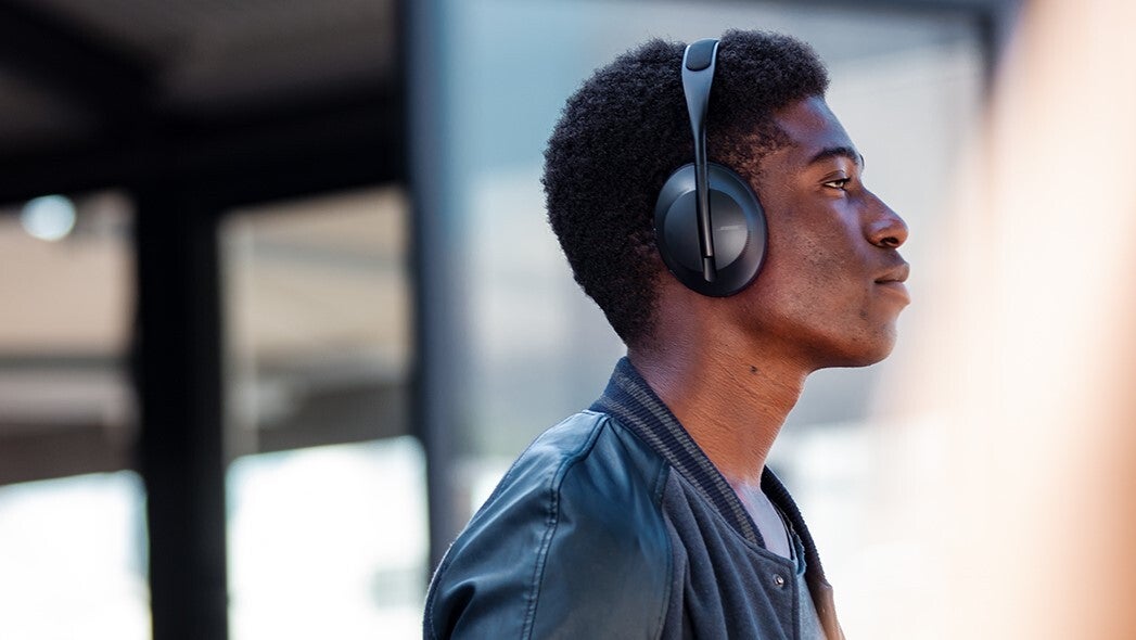 5 Of The Best Luxury Bluetooth Wireless Headphones