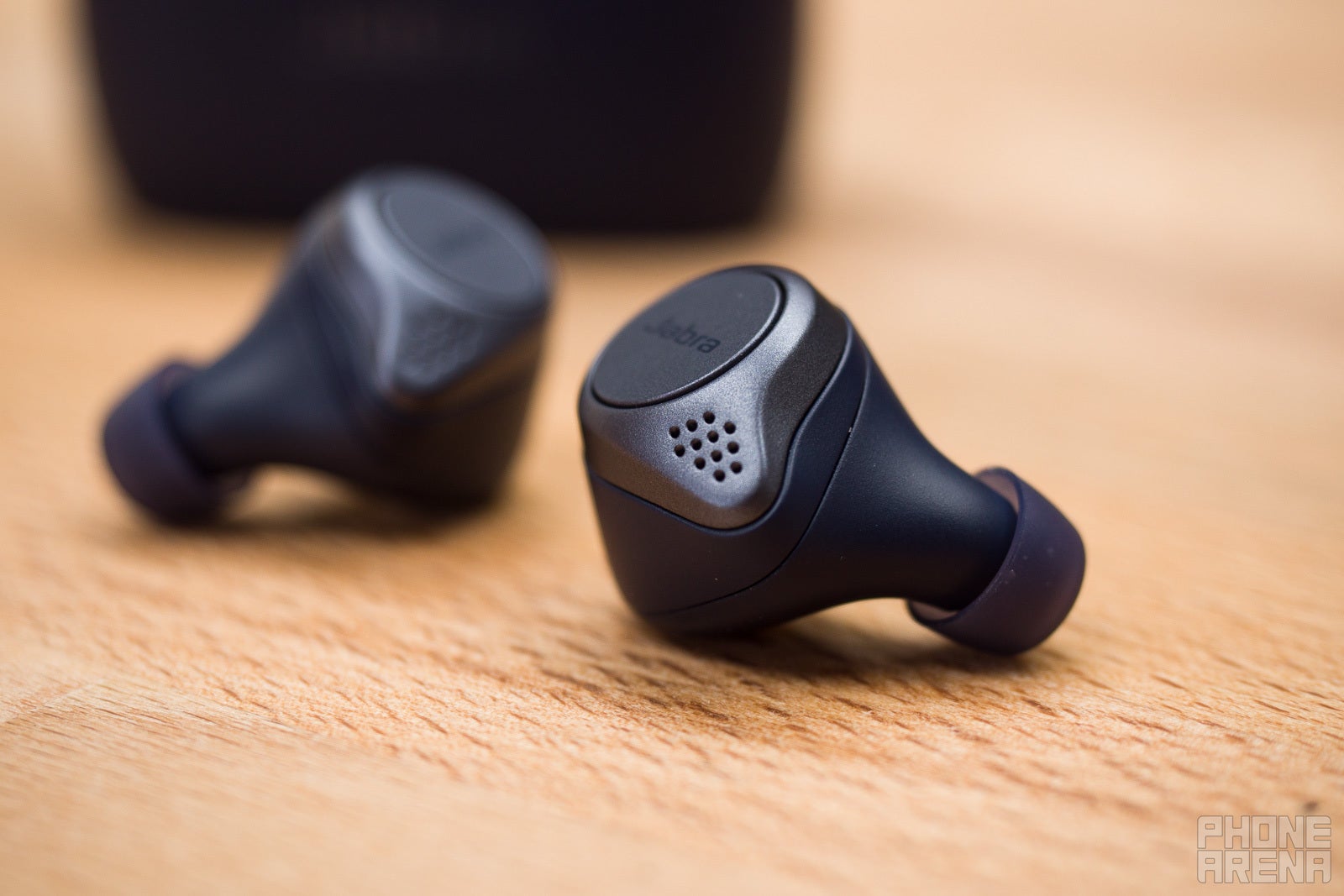 Samsung Galaxy Buds+ vs AirPods Pro, AirPods, Jabra Elite Active 75t