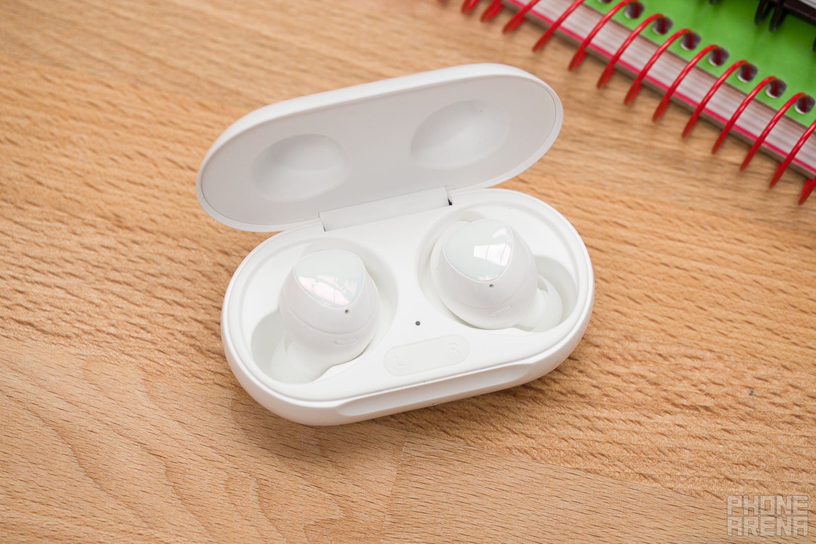 Samsung Galaxy Buds+ vs AirPods Pro, AirPods, Jabra Elite Active 75t