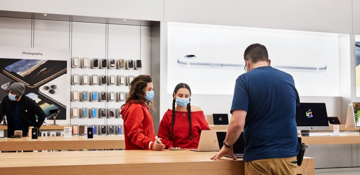 Employees and customers at reopened Apple Stores must wear face masks - Apple to reopen 25 U.S. Apple Stores this coming week