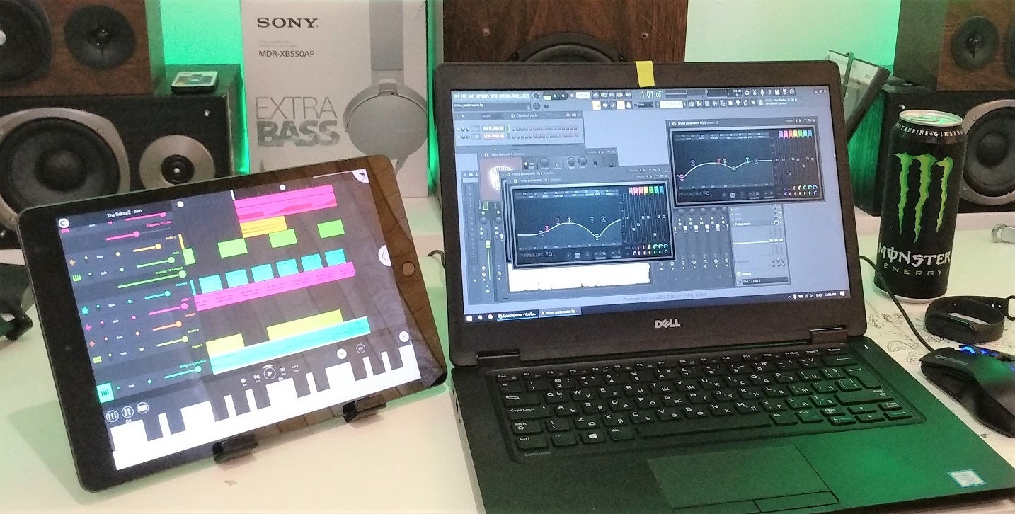 Making music on the iPad with FL Studio Mobile, as opposed to on a laptop with the desktop FL Studio. - How is the budget 2019 iPad holding up in 2020, still worth it?