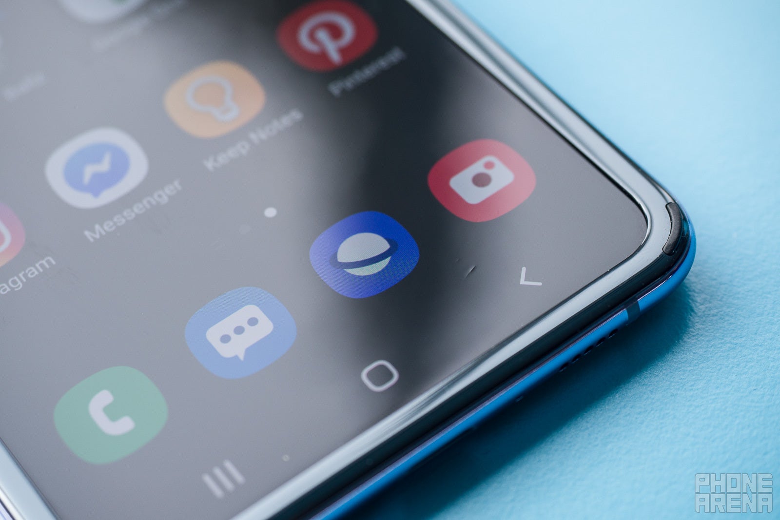 Lipsmackin&#039; bezel - Samsung Galaxy Z Flip, three months later: is it worth buying?