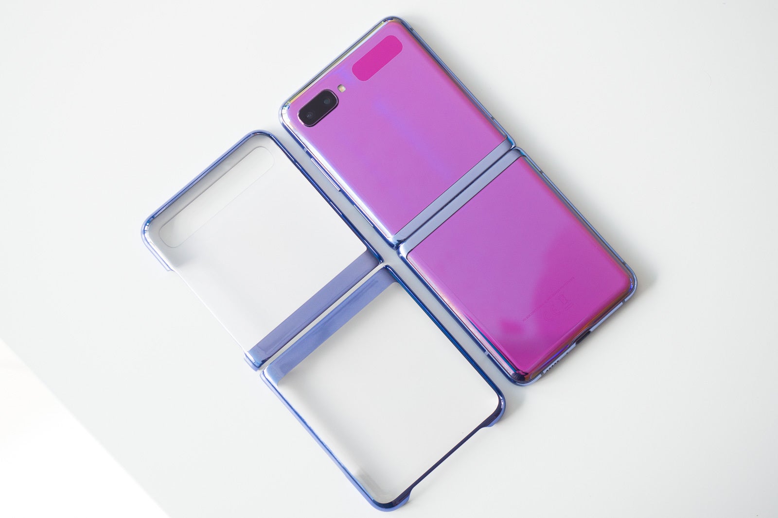 Begone, plastic case - Samsung Galaxy Z Flip, three months later: is it worth buying?