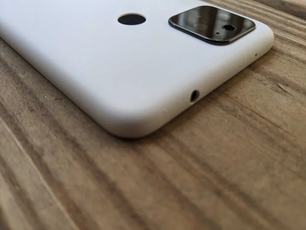 The panel features the Clearly White color used on the Pixel 3 and Pixel 3a lines - New images of Pixel 4a XL rear cover show us what might have been