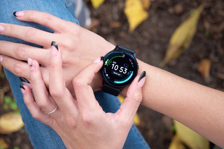 The Galaxy Watch Active 2 supports virtual touch bezel interaction, which is not the same thing - Upcoming Samsung Galaxy Watch 2 could mark the return of a beloved feature