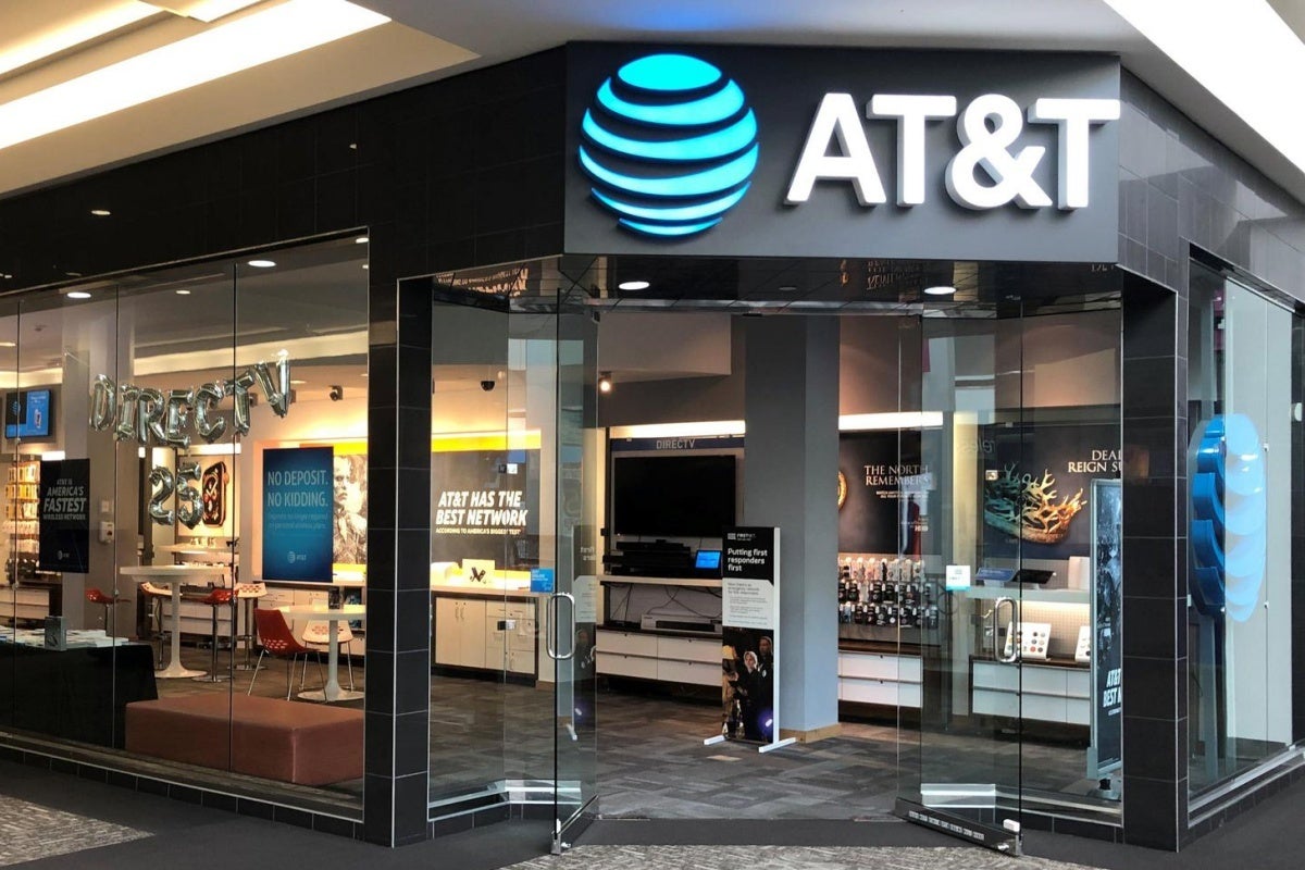 AT&T takes an unfortunate page from T-Mobile's playbook with impending store closures