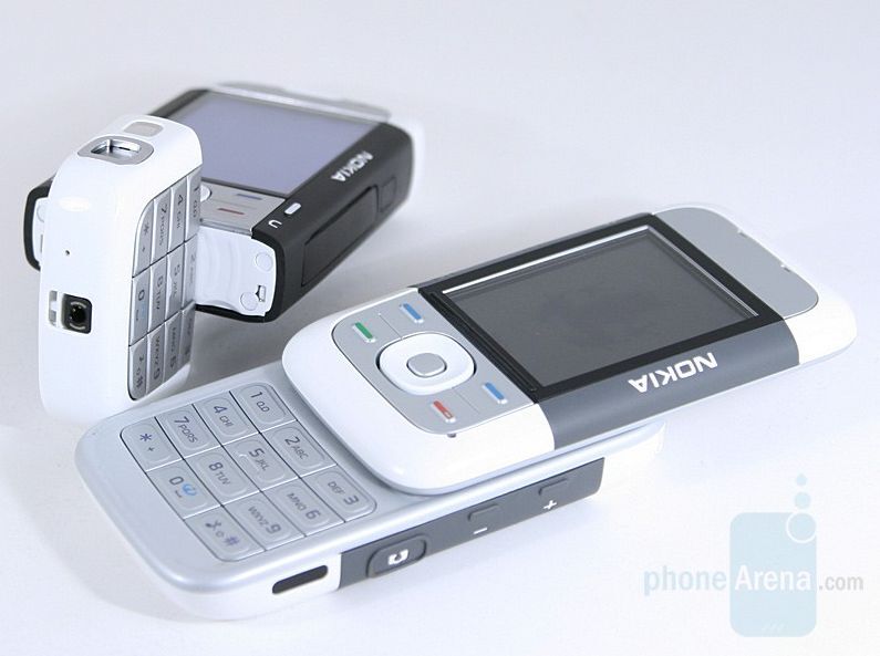 A walk down memory lane: Our favorite phones from the past