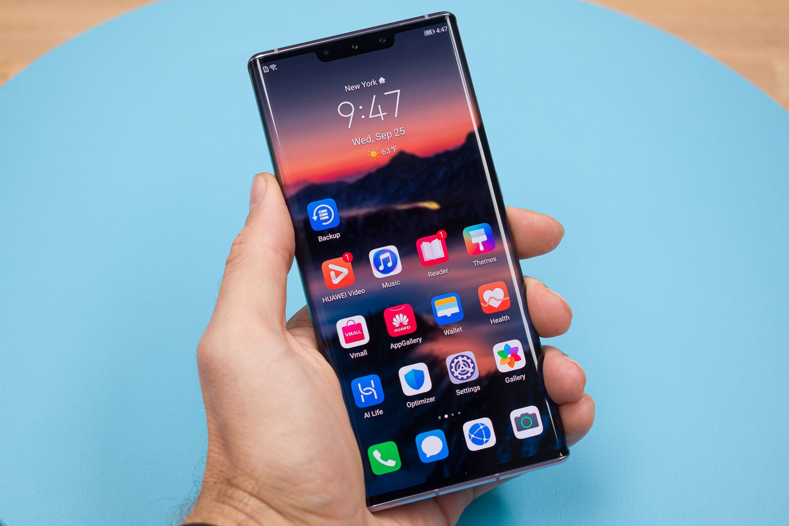 The Huawei Mate 40 5G may have been delayed after all due to US restrictions