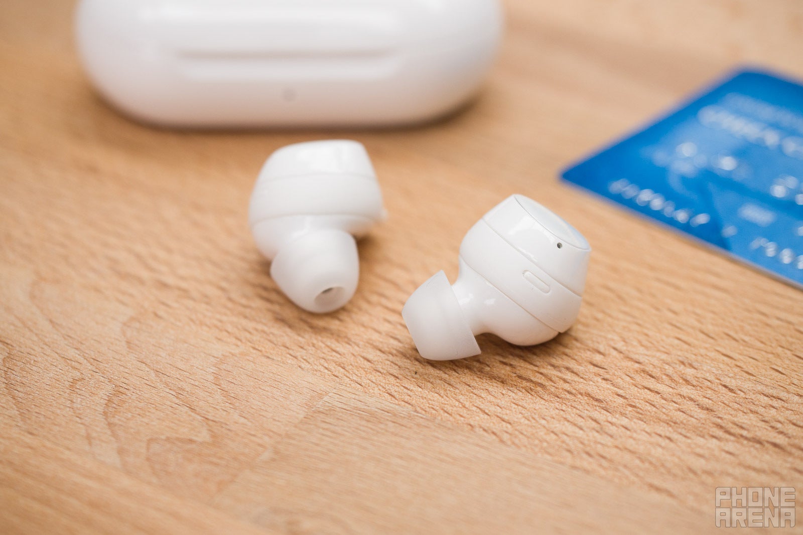 Samsung Galaxy deal from Vodafone: save up to £308, claim free Galaxy Buds+, Amazon gift card