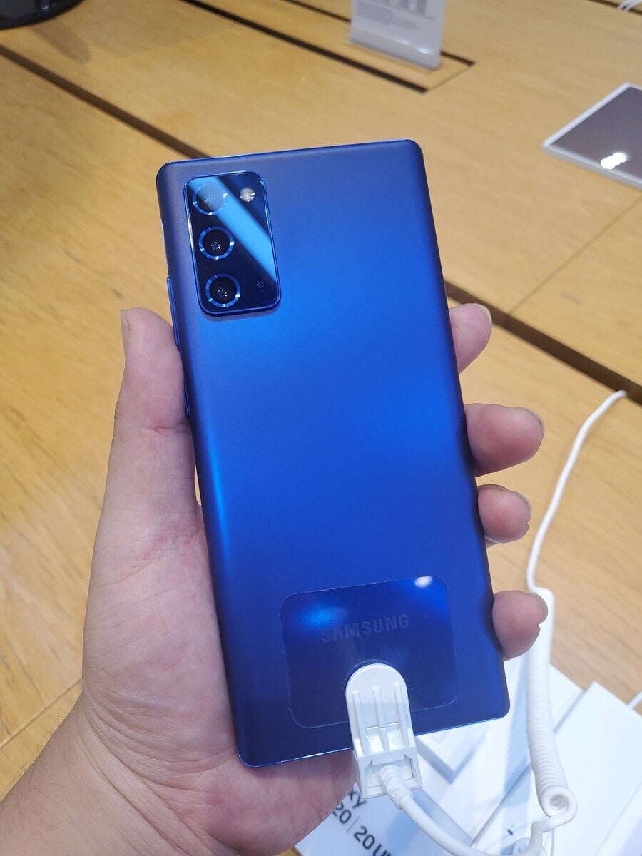 Galaxy Note 20 appears in Mystic Red, blue and pink colors in South Korea
