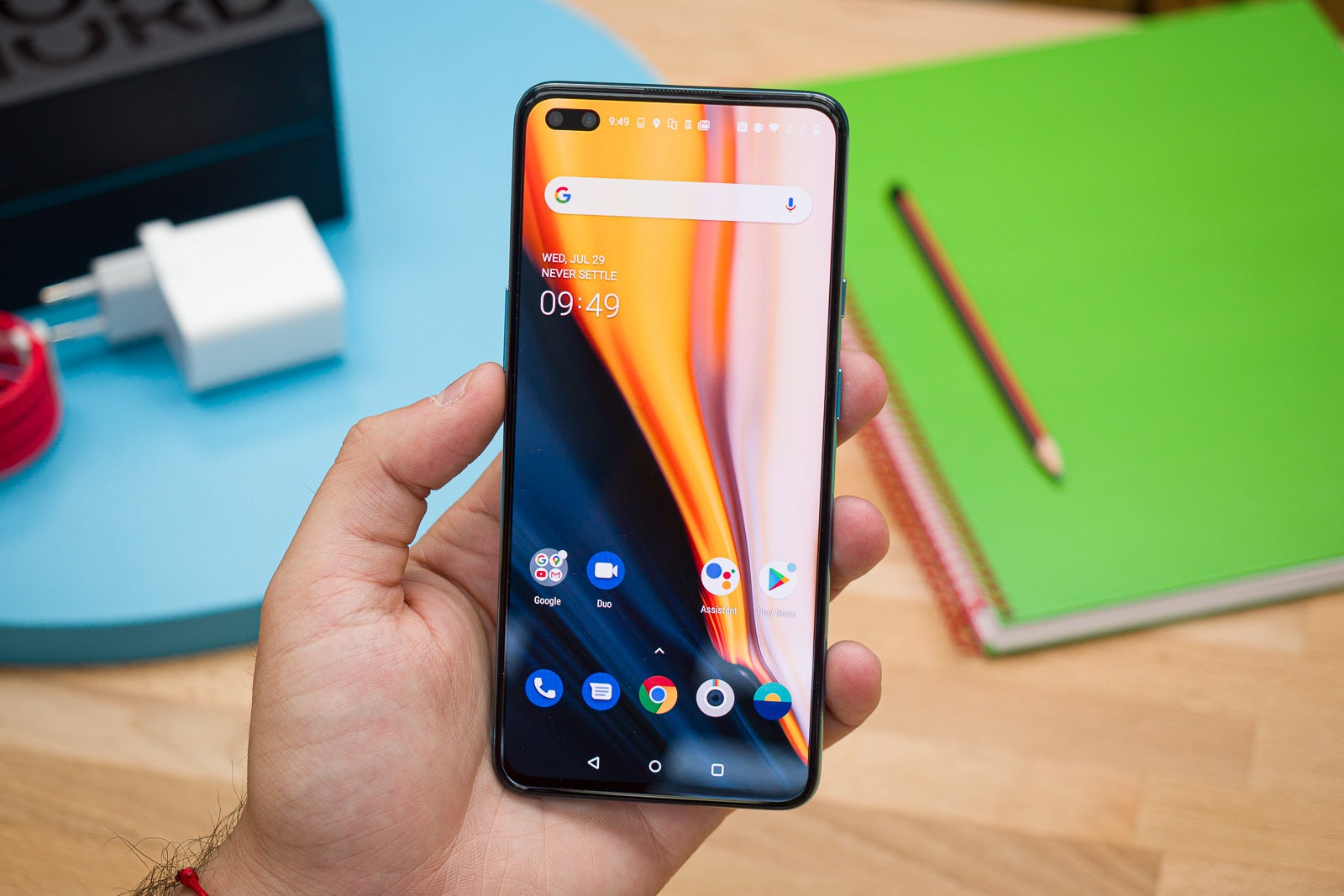 OnePlus Nord has a 6.4-inch AMOLED screen - OnePlus Nord Long-term Review: Even better than you thought