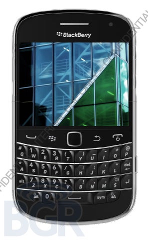 Pics and specs of the long-awaited Blackberry Dakota leaked